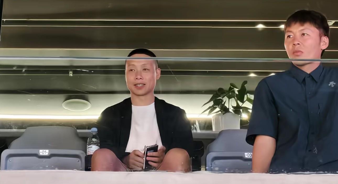 特斯拉新专利公布：前置摄像头起雾有救了